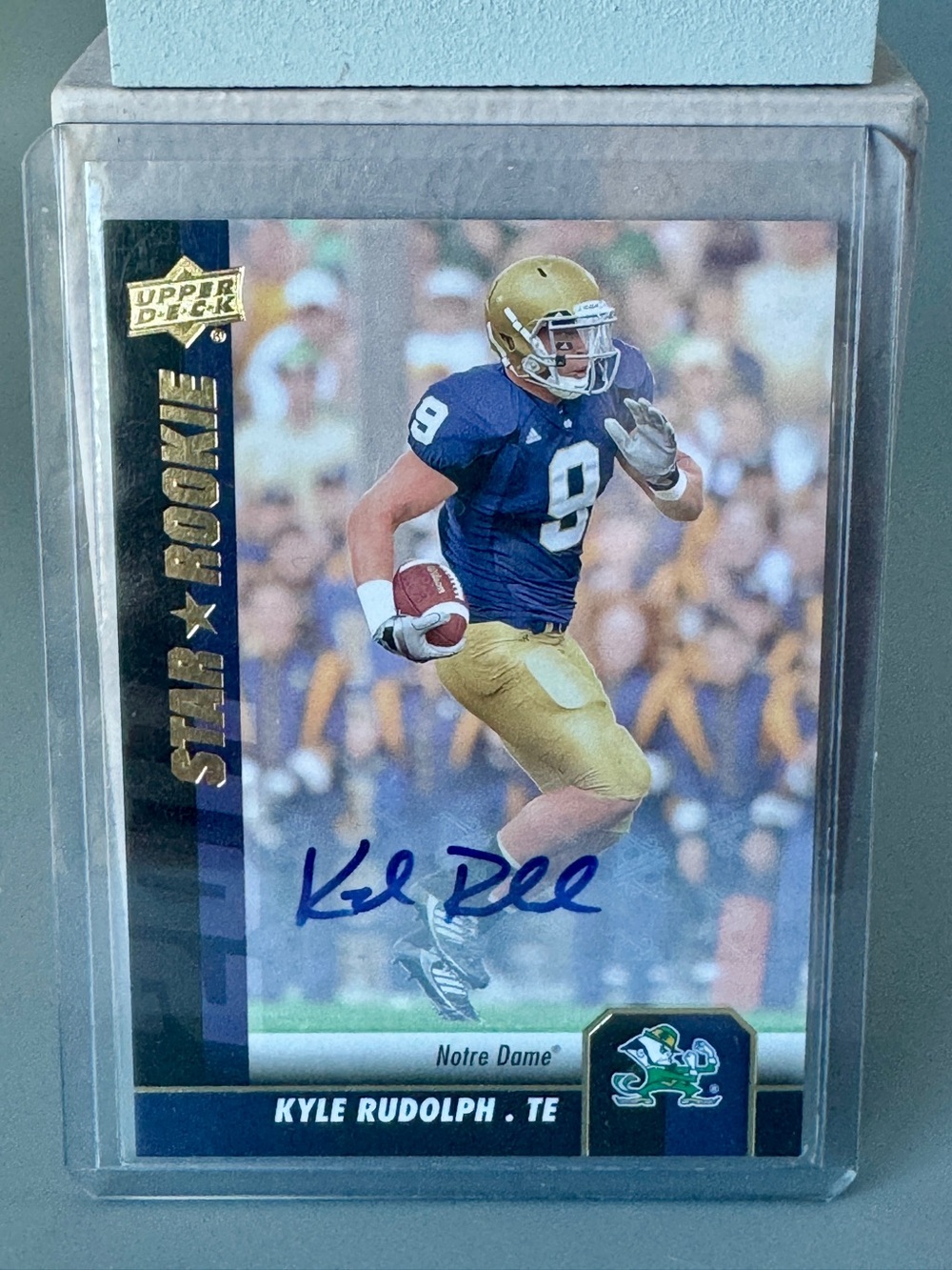 EUC 2011 Upper Deck #200 Kyle Rudolph Star Rookie card - Notre Dame